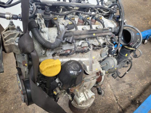 FIAT 500 169A1.000 Motor 1.2 Diesel 2009 75.00 PS 58,793 km