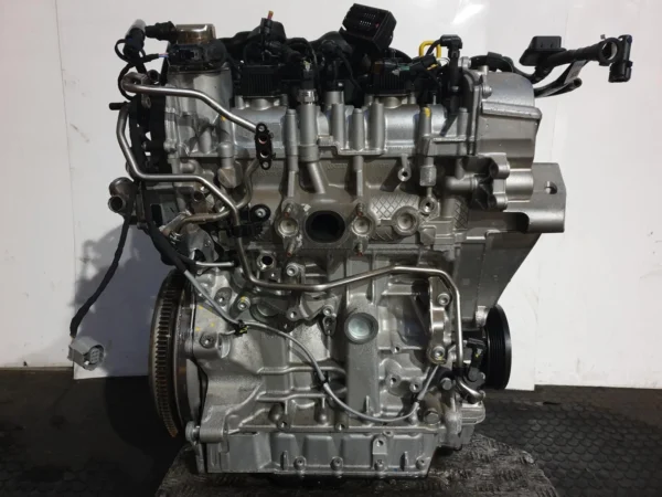 VOLKSWAGEN TIGUAN DXDB Motor 1.5 Benzin 2023 147.90 PS ONLY 132 km