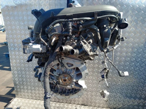 VOLKSWAGEN PASSAT MOTOR CUKC 1.4    B8 2015-2024 04E100037T