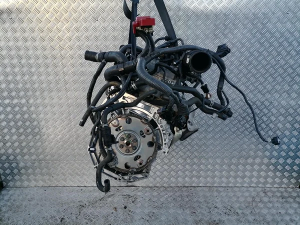 NISSAN JUKE MOTOR HR16DE 1.6   COMPELTE F15 2014-2020 10102BA60A