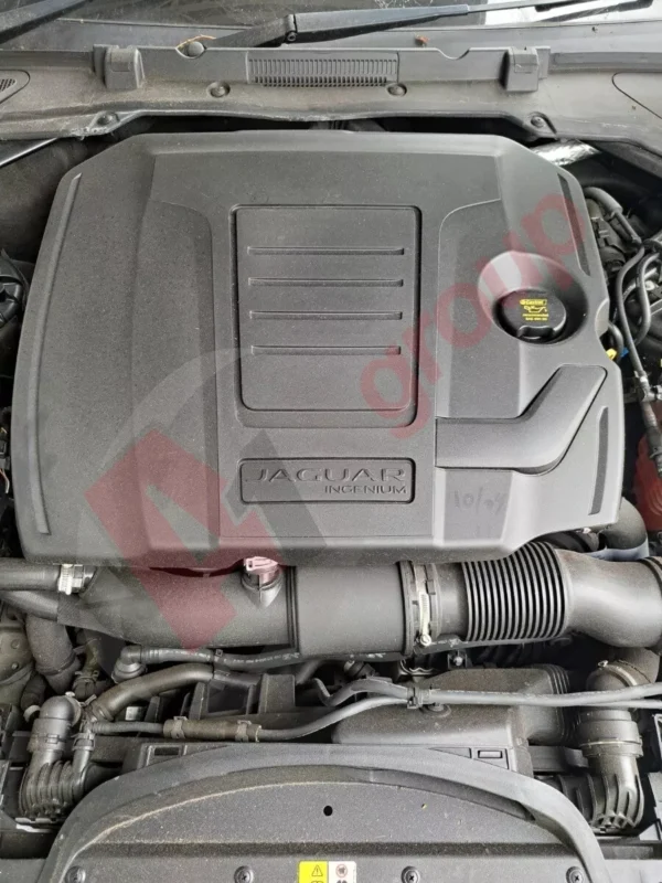 Jaguar xe r-dynamic hse 2.0 benzin motor aj200p e6 246.7bhp aj200p