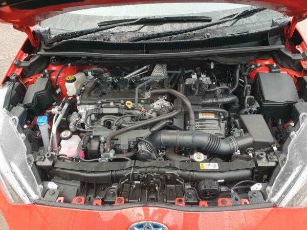TOYOTA YARIS M15A-FXE Motor 1.5 Benzin 2021 114 PS ONLY 6692 km