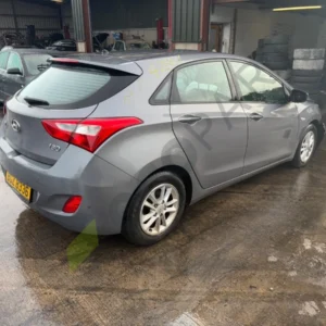 Motor HYUNDAI I30 GD G4FA