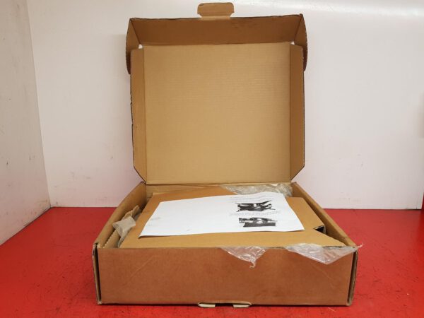 BRAND NEW VALEO FORD FOCUS CLUTCH KIT 834062
