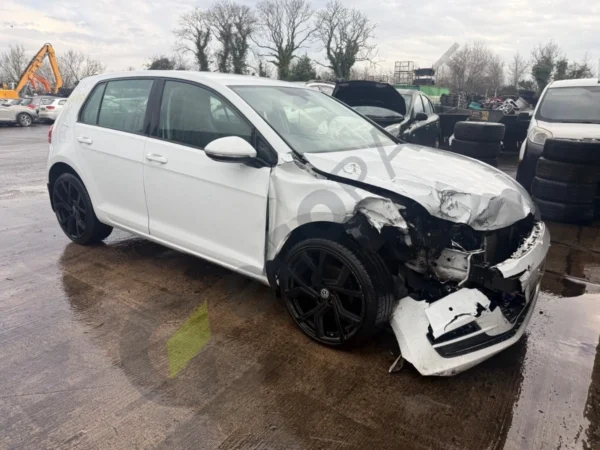 VOLKSWAGEN Golf mk7 Motor   CZCA