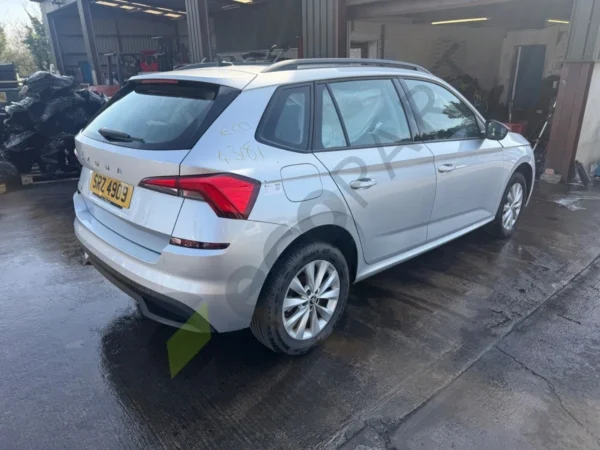 SKODA Kamiq NW4 6N Motor   DLAC