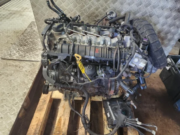 HYUNDAI I30 Motor inkl. Anbauteile 1.6 CRDI D4FB DIESEL  MK2 2012 - 2017