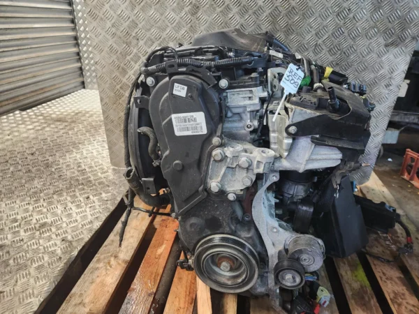 FORD GRAND C-MAX Motor inkl. Anbauteile 2.0 DIESEL UFDB MK2 2010 - 2015