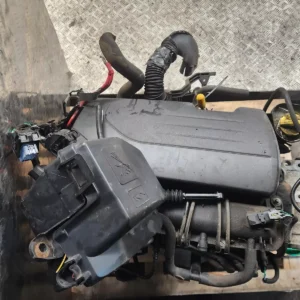 DACIA SANDERO Motor inkl. Anbauteile 1.2  D4F 100012449R MK2 2012 - 2020