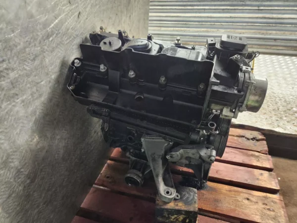 BMW X3 Motor BARE 2.0 DIESEL M47 7786664 E83 2003 - 2006