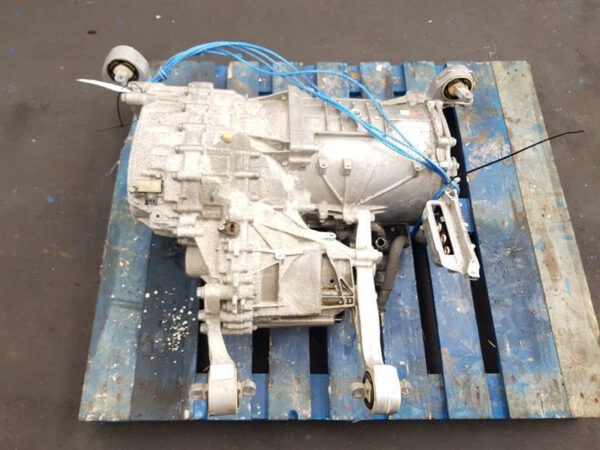 2019 ON MK1 PORSCHE TAYCAN REAR ELECTRIC DRIVE MOTOR *3K km* 9J1901153D