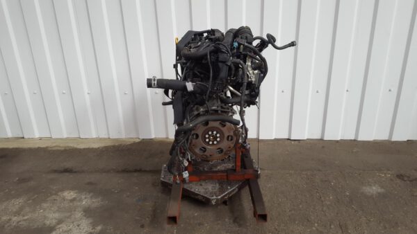 TOYOTA YARIS 1NR-FE Motor 1.3L Benzin 2012 98.00 PS ## SPARES & REPAIRS ##