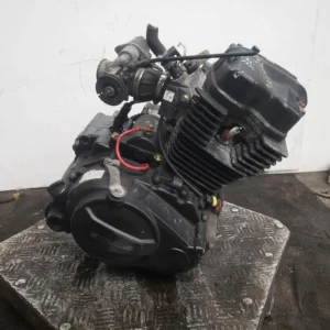 MOTOR SINNIS ZS 125 HOODLUM    2017 11.00 PS 19,117 KM