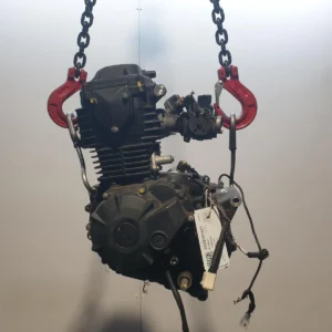 MOTOR YAMAHA YS 125    2019 33.00 PS 4858 KM UNTESTED