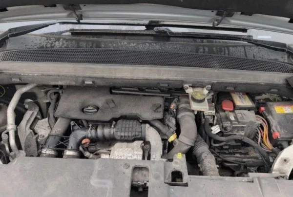 MOTOR Citroen C4 Picasso 1.6 Hdi Diesel  DV6C DV6C