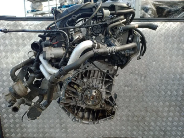 MOTOR AUDI A4  CVNA 1.4   B9 8W 2015-2025