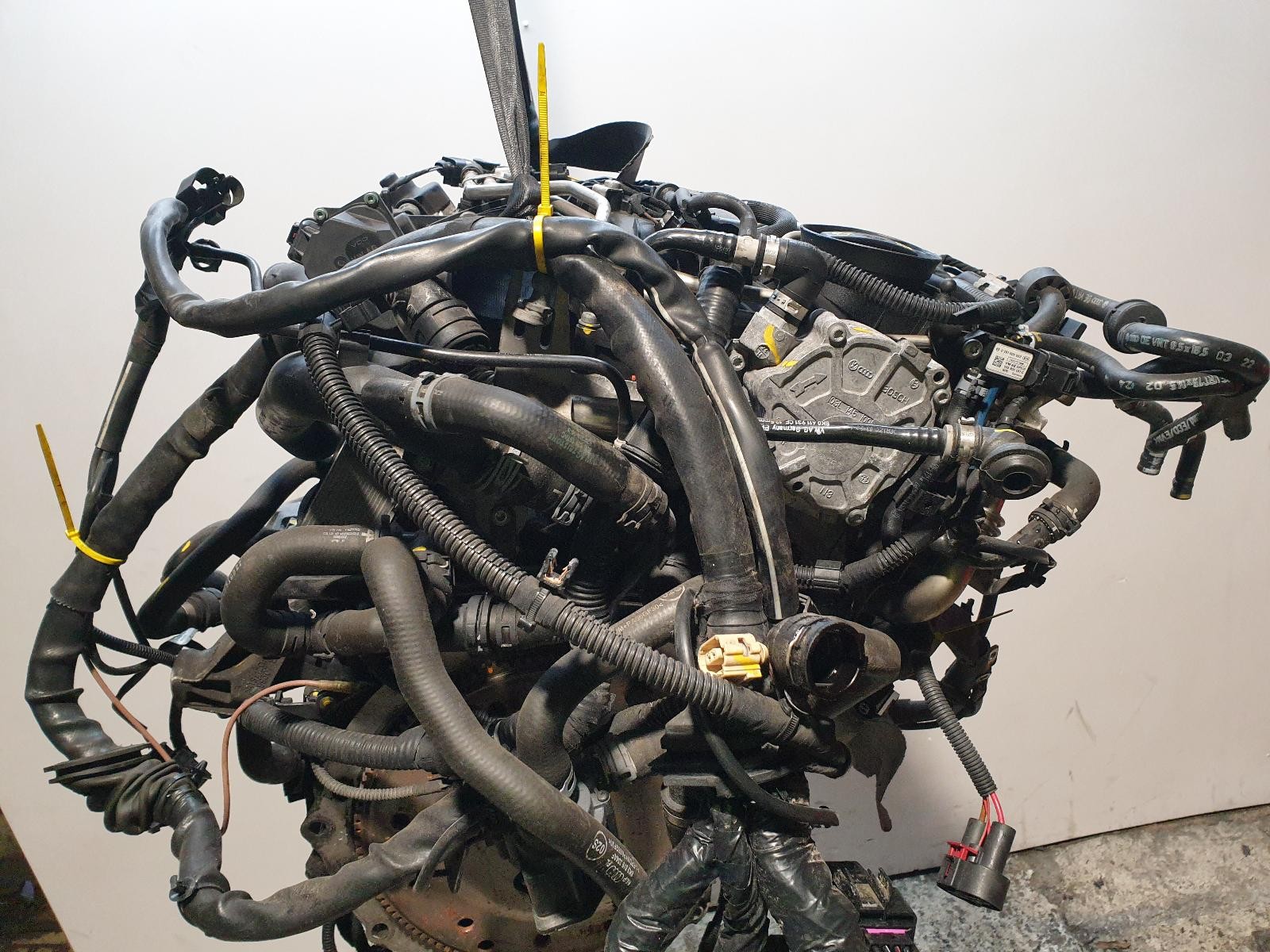 Motor Audi A5 CGLC Engine 2.0 diesel 2014