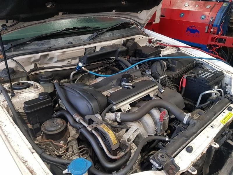 Motor 1995-2004 VOLVO V40 1.8 Benzine B4184S2 – Bild 3