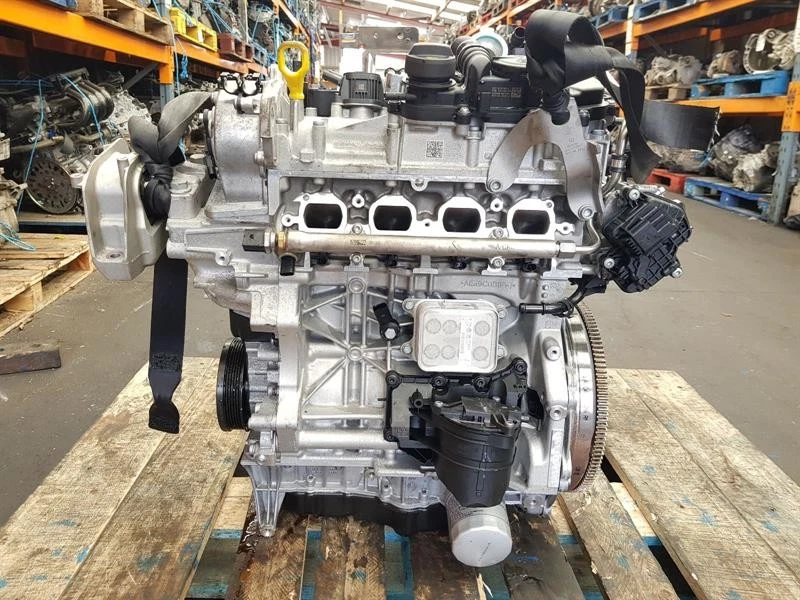 Motor 2017 VOLKSWAGEN T-ROC 1.5 Benzine DXDB LY 600 – Bild 3