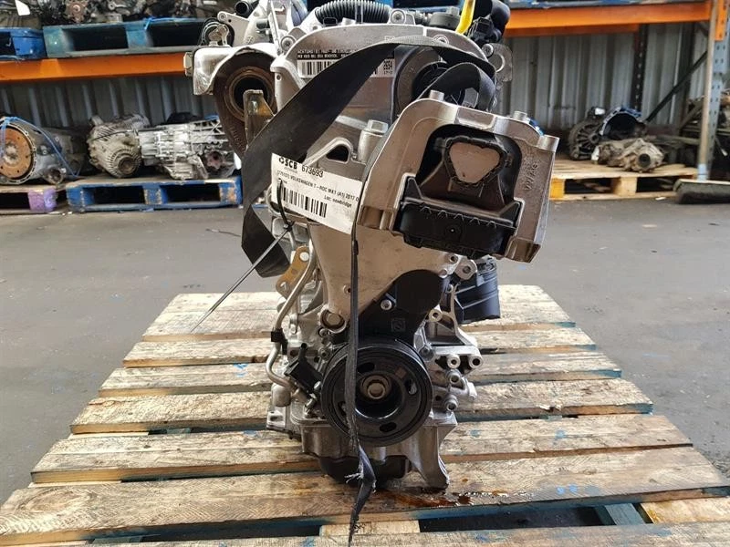 Motor 2017 VOLKSWAGEN T-ROC 1.5 Benzine DXDB LY 600 – Bild 4