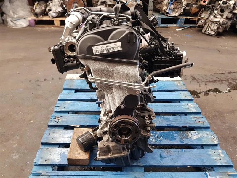Motor 2015-2019 B9 AUDI A4 1.4 Benzine CVNA EUVO 6 – Bild 3