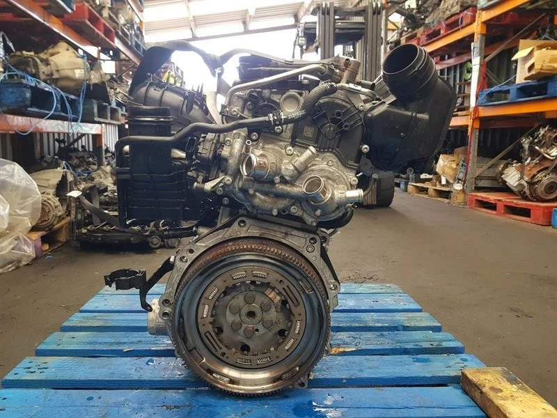 Motor 2020 AUDI A3 1.5 TFSI Benzine DFYA LY – Bild 5