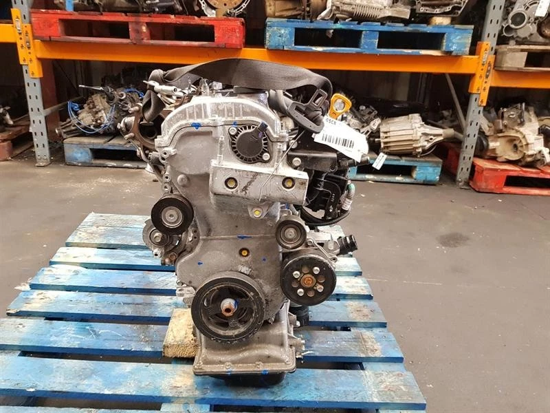 Motor 2016 HYUNDAI I30 1.4 Benzine G4LD-6I – Bild 3