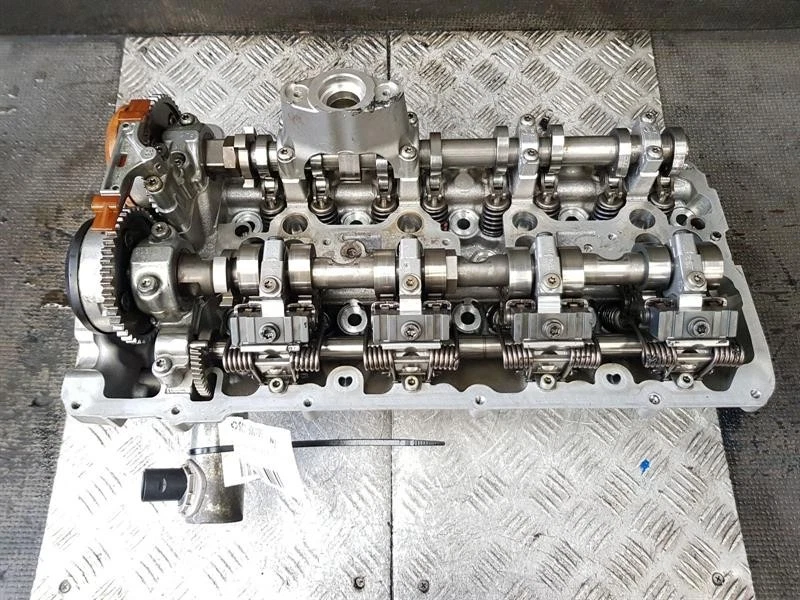 ZYLINDERKOPF 2014-2017 F10 BMW M5 LH 4.4 V8 Benzine S63B44T0 (S63B44B)