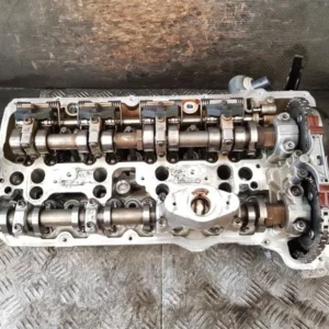 ZYLINDERKOPF 2009-2016 F10 BMW M5 RH   4.4 V8 Benzine S63B44T0 (S63B44B)