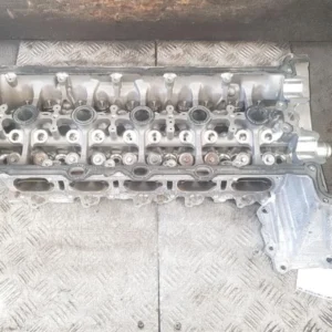 ZYLINDERKOPF 18   F3 AUDI RSQ3  2.5 Benzine DNWA 07K103403F