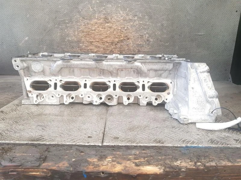 ZYLINDERKOPF 18 F3 AUDI RSQ3 2.5 Benzine DNWA 07K103403F – Bild 3