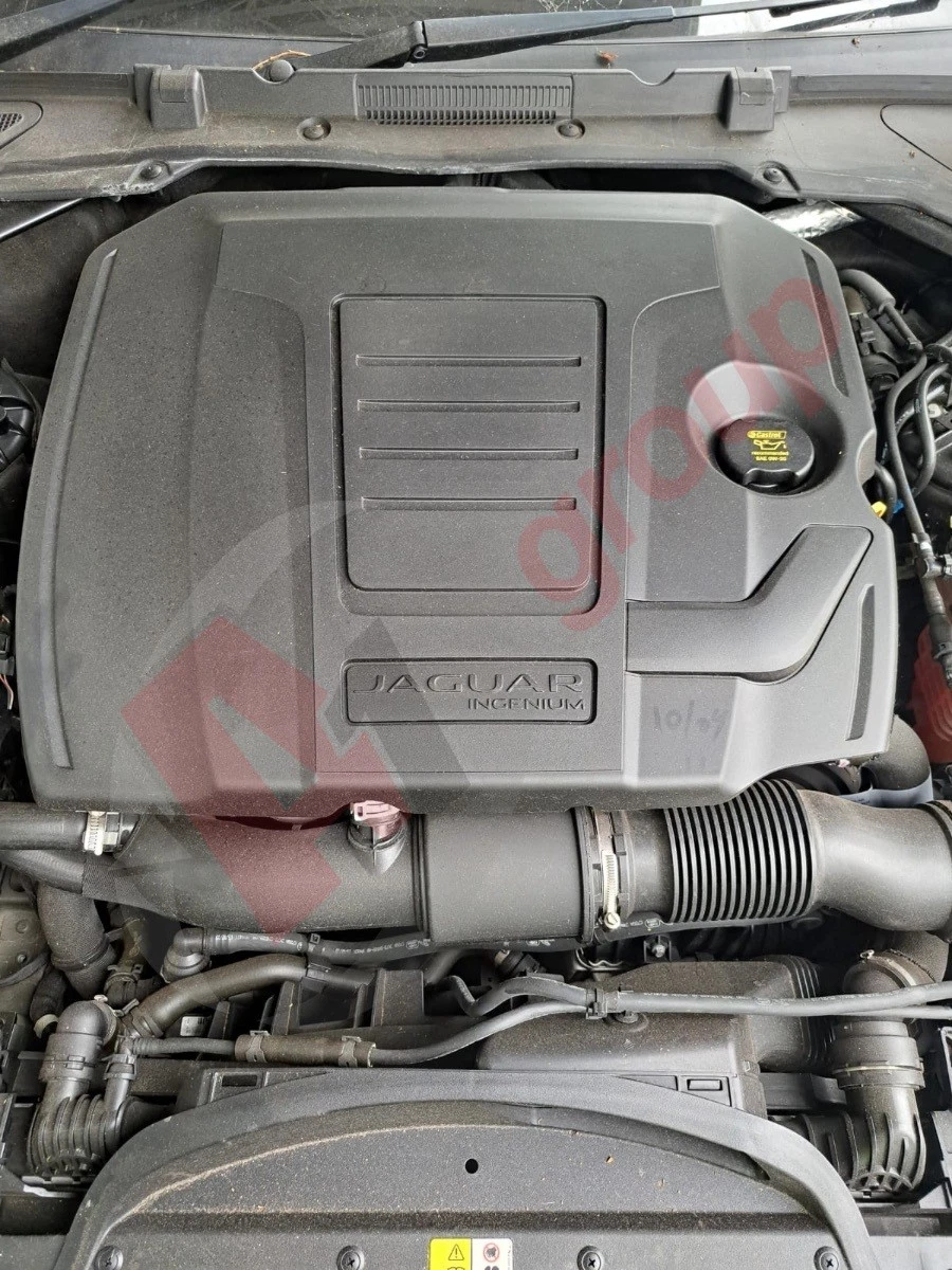 Motor JAGUAR XE R-DYNAMIC HSE 2.0 Benzine AJ200P E6 246.7BHP AJ200P