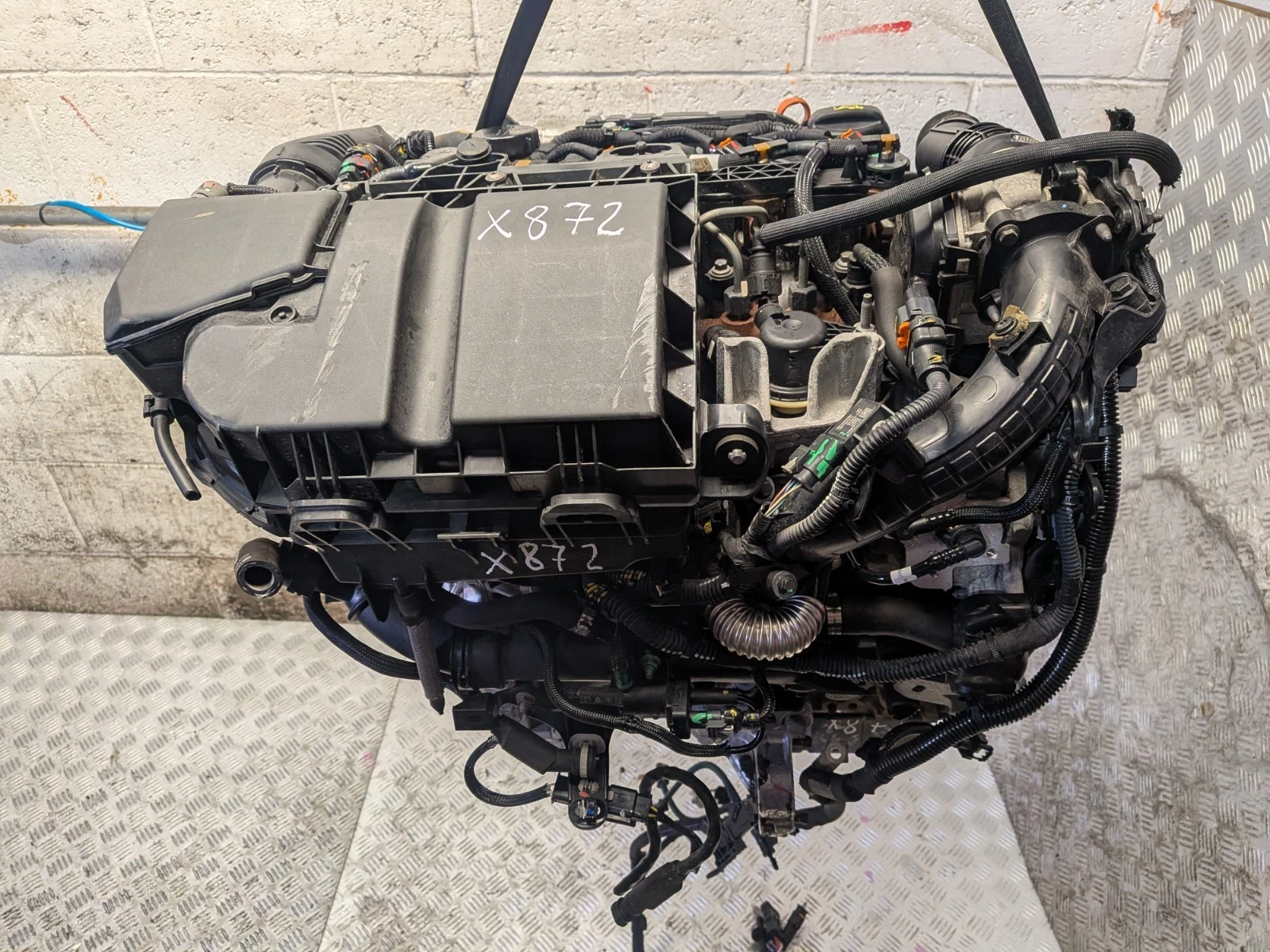 Motor PEUGEOT 2008 A94 2019 1.5 DV5RD YHY DIESEL – Bild 4