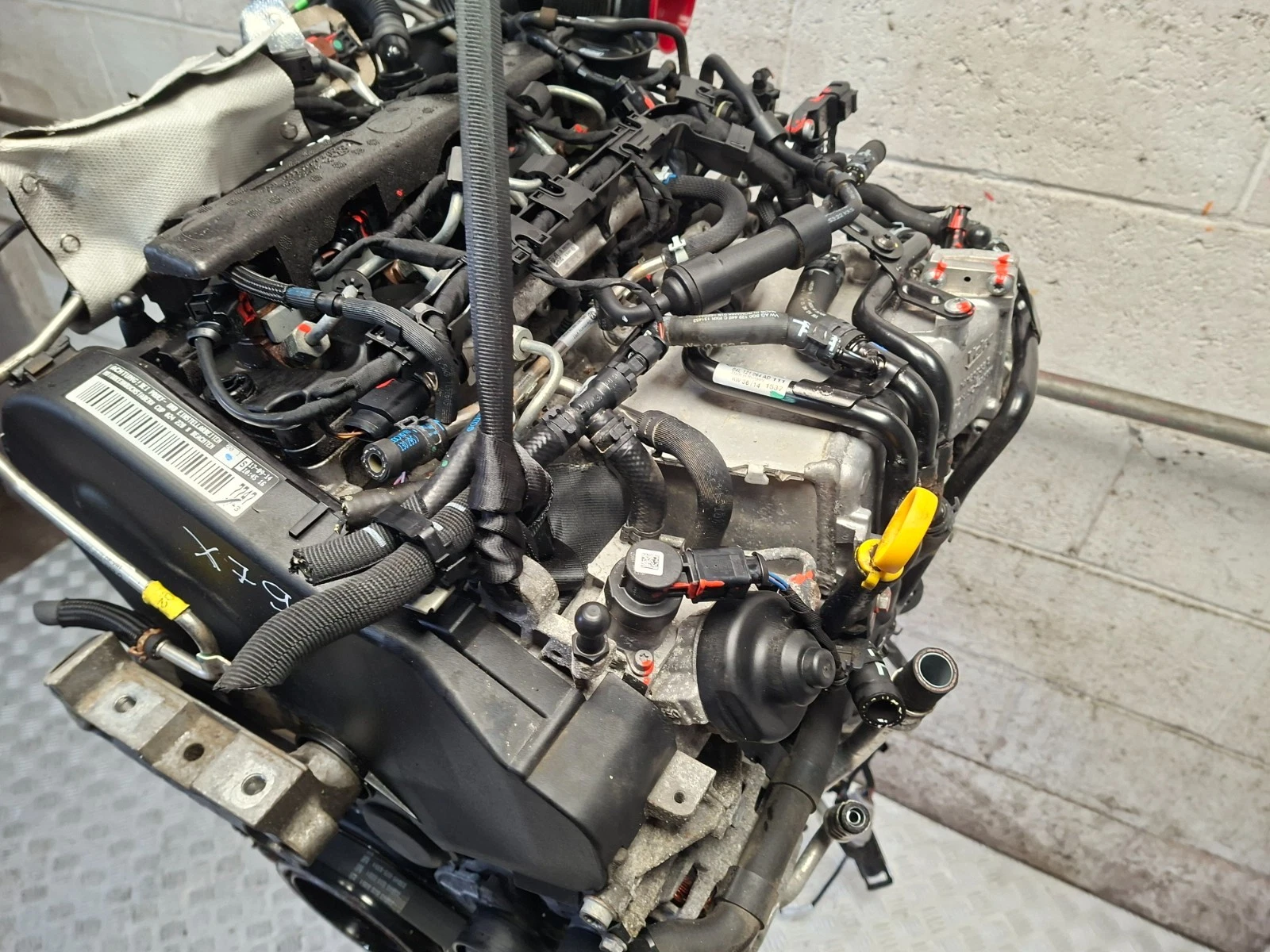 Motor 2.0 TDI CUPA CUP DIESEL SKODA OCTAVIA 2015 – Bild 5