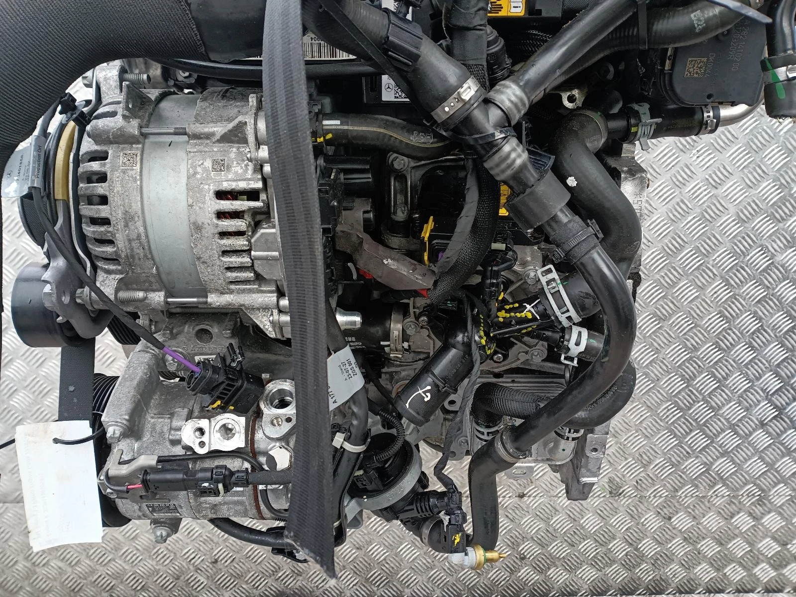 Motor MERCEDES GLA M282.814 1.3 Benzine HYBRID H247 2020-25 – Bild 3