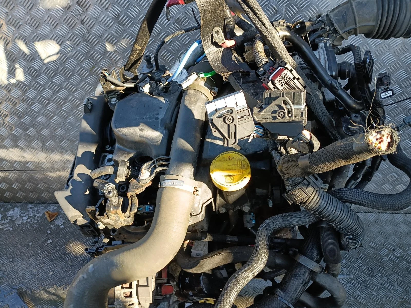 Motor RENAULT KADJAR K9K647 1.5 DIESEL AUTOMATIC 2015-2019 – Bild 4