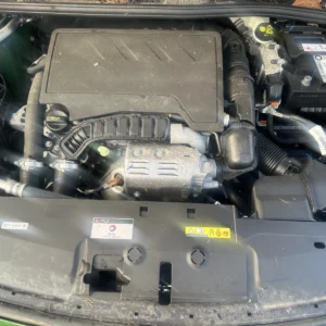 Motor 2023 PEUGEOT 308 / CITROEN  1.2 Benzine
