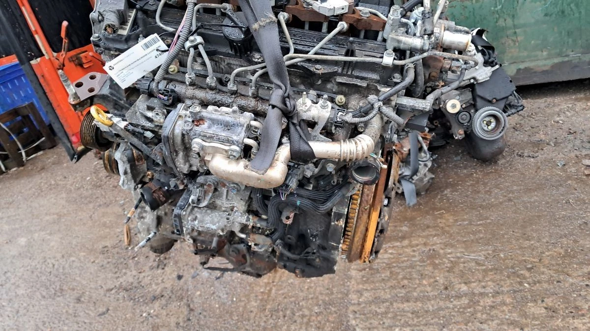 Motor TOYOTA RAV-4 D-4D INVINCIBLE 2.2 DIESEL 2AD-FHV – Bild 5