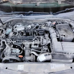 Motor VOLKSWAGEN GOLF 08-15 Year  1.6 Diesel  CAYC