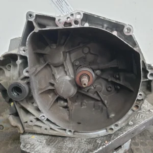 Getriebe OPEL Crossland X 2018 1.2L Benzin 6-Gang Schaltgetriebe – OEM: 1613730180 | VIN: W0V7H9EB3J4287372