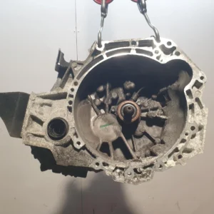 Getriebe TOYOTA AURIS E180 2015 Schaltgetriebe 1.4L Diesel 6 Gang 3033012052 – OEM: 3033012052 | VIN: SB1KN3JE30E065194