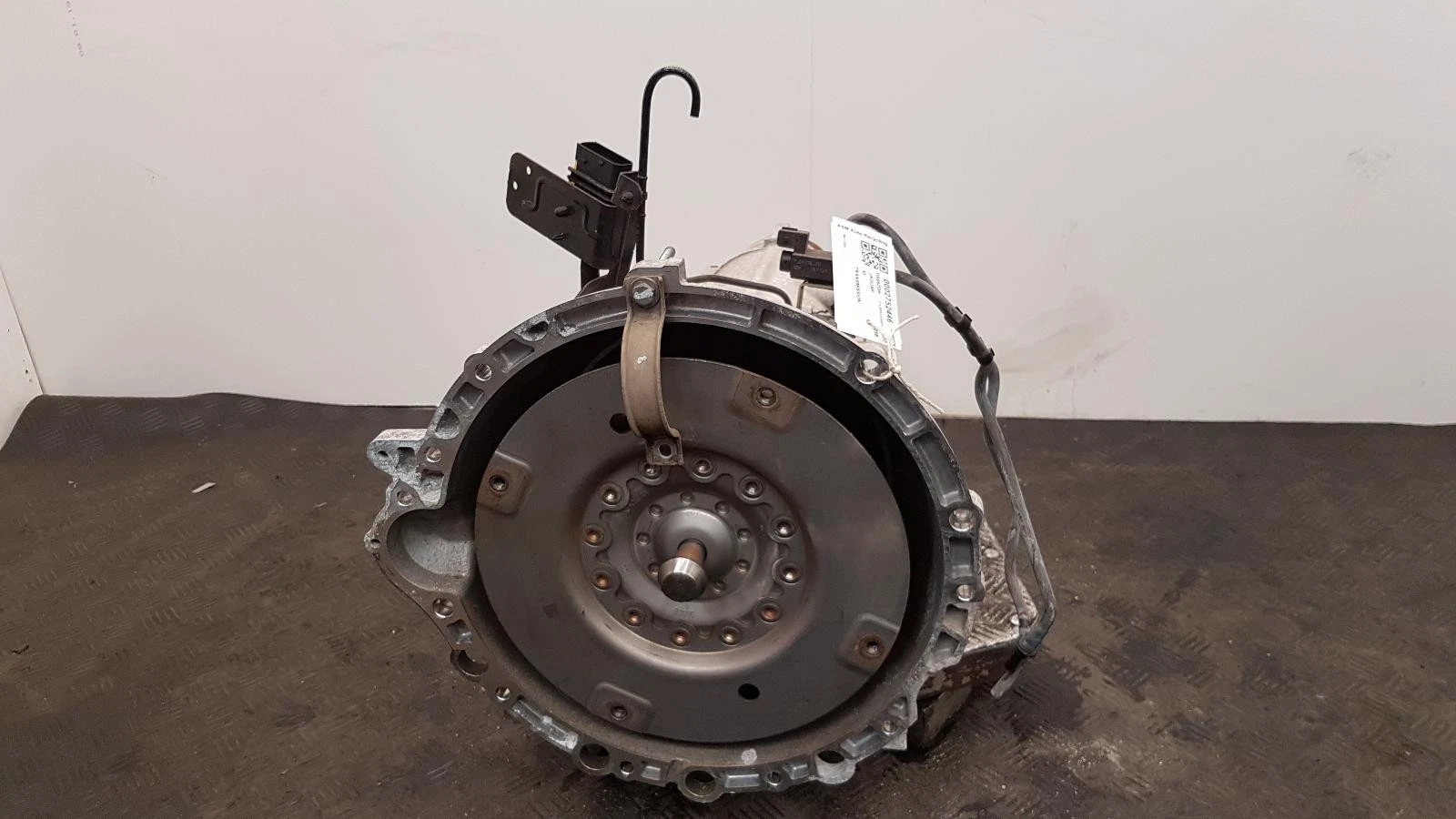 Getriebe JAGUAR XF MK2 2016 Automatikgetriebe 2.0L Diesel 8 Gang GX737000AB – OEM: GX737000AB / T2H3541 | VIN: SAJBB4AN8HCY36610