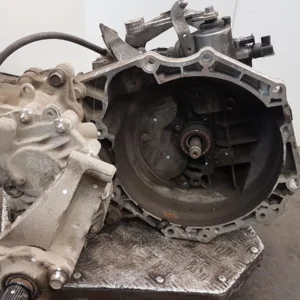 Getriebe OPEL MOKKA MK1 2016 Schaltgetriebe 1.6L Diesel 6 Gang 55589545 – OEM: 55589545 / 55487436 / 95522993 | VIN: W0LJD7EC2GB604361
