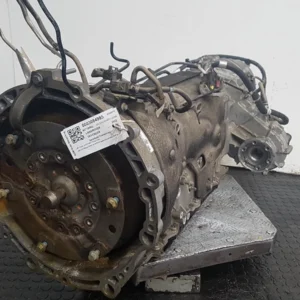 Getriebe LAND ROVER DEFENDER L663 8HP76X 2022 3.0L Diesel MHEV 8-Gang Automatikgetriebe – OEM: LR170032 | VIN: SALEACAW8P2150680