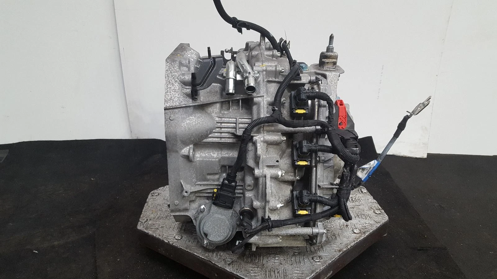 Getriebe NISSAN JUKE F16 2020 1.0L Benzin Automatikgetriebe 3201002Q9C – OEM: 3201002Q9C | VIN: SJNFAAF16U1059191 – Bild 3