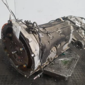 Getriebe LAND ROVER DEFENDER L663 2023 3.0L Diesel Automatikgetriebe – OEM: LR177881 / M8E27000HB | VIN: SALEAJAW5P2227347