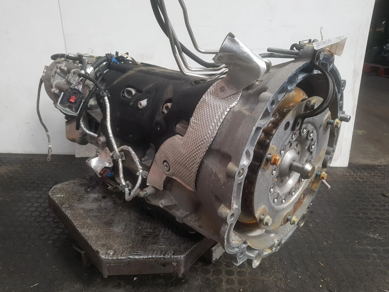 Getriebe LAND ROVER DEFENDER L663 2023 3.0L Diesel Automatikgetriebe – OEM: LR177881 / M8E27000HB | VIN: SALEAJAW5P2227347 – Bild 5