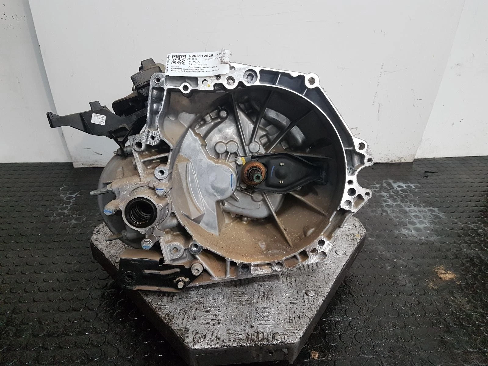 Getriebe TOYOTA PROACE CITY 2024 1.5L Diesel Schaltgetriebe STT TYPE 6-Gang – OEM: SU001A9579 | VIN: YAREFYHT2GJ016818