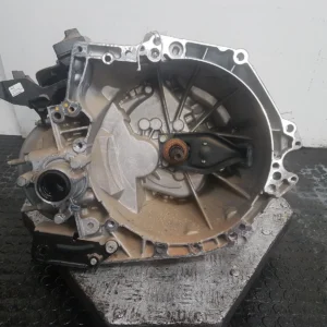 Getriebe TOYOTA PROACE CITY 2022 1.5L Diesel 6-Gang Schaltgetriebe STT TYPE – OEM: SU001A9579 | VIN: YAREFYHT2GJ015097