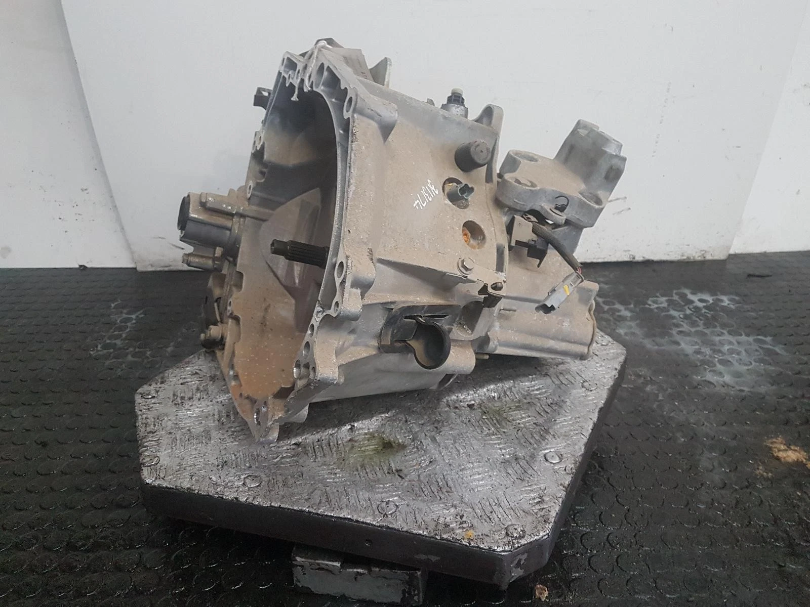 Getriebe TOYOTA PROACE CITY 2022 1.5L Diesel 6-Gang Schaltgetriebe STT TYPE – OEM: SU001A9579 | VIN: YAREFYHT2GJ015097 – Bild 5